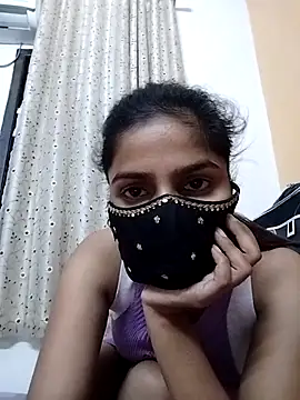 Snapshot of fuungirl38 chatting on 05-11-26, 04:04 fuungirl38 online show from 05-11-26, 04:04