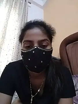 Snapshot of fuungirl38 chatting on 05-15-26, 06:20 fuungirl38 online show from 05-15-26, 06:20