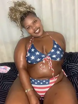 Cuddle Bear online show from 03-11-26, 01:00