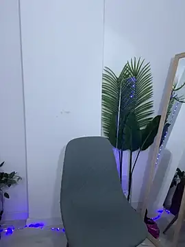 Celine Roxelle online show from 10-10-25, 06:51