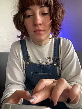 Maggie Geller online show from 03-13-25, 03:06