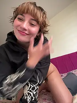 Maggie Geller online show from 01-09-26, 05:48