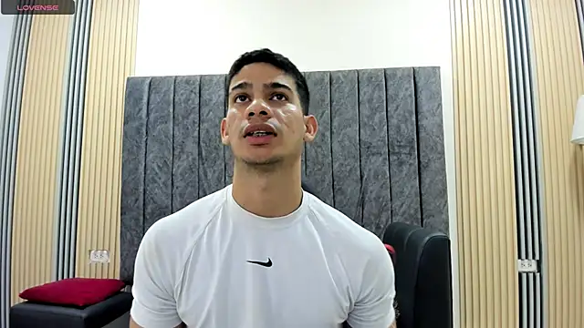 ANDRES STUD online show from 02-04-26, 03:23