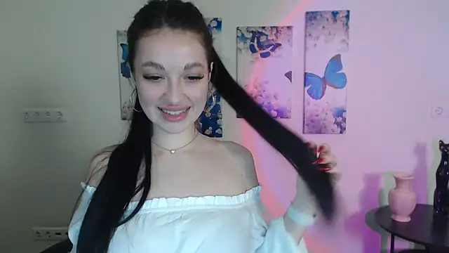 Snapshot of Eva_Eldis chatting on 02-14-25, 04:41 Eva Eldis online show from 02-14-25, 04:41