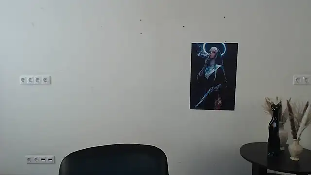 Snapshot of Eva_Eldis chatting on 03-18-25, 11:30 Eva Eldis online show from 03-18-25, 11:30