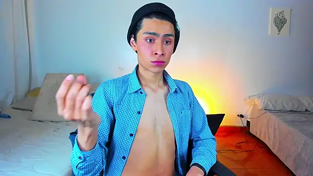 Snapshot of steve__gray chatting on 03-22-25, 06:58 steve  gray online show from 03-22-25, 06:58