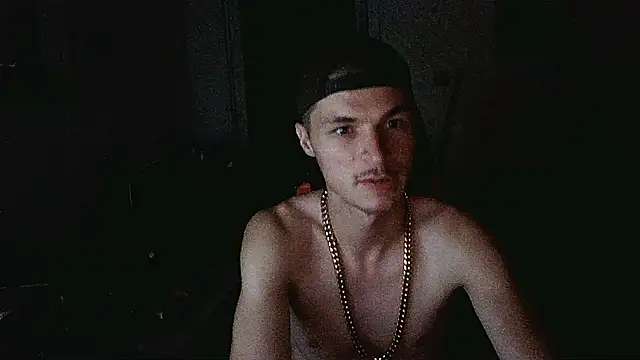 Snapshot of nuttyking2022 chatting on 07-20-26, 08:06 nuttyking2022 online show from 07-20-26, 08:06