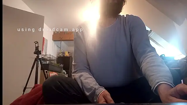 Mastersanges online show from 05-15-26, 02:35