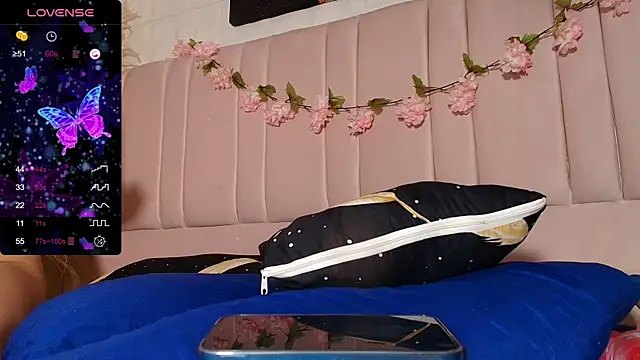 Snapshot of abby_pop chatting on 02-27-25, 04:10 abby pop online show from 02-27-25, 04:10