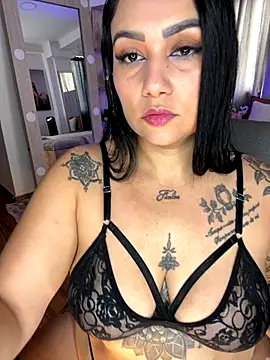 Madissonlove 1 online show from 11-11-25, 01:33