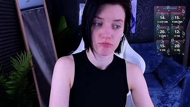 roxy riot  online show from 02-07-26, 01:31