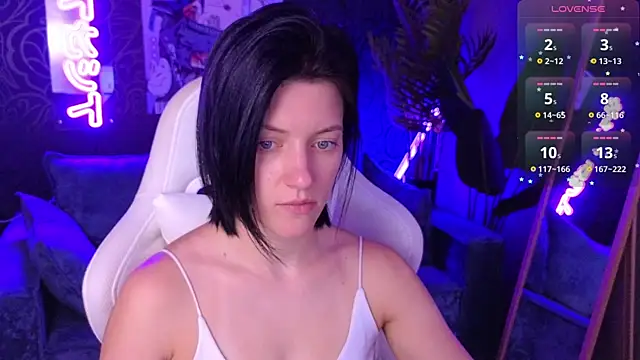 roxy riot  online show from 03-29-26, 01:27