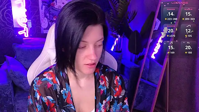 roxy riot  online show from 03-30-26, 01:28