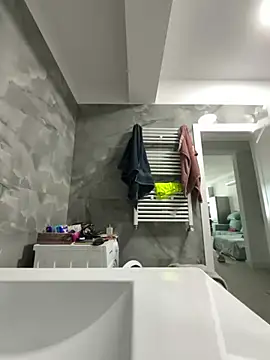 BonyBon29 online show from 01-18-26, 08:18