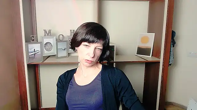  AngeliaFlow  online show from 09-27-25, 06:29