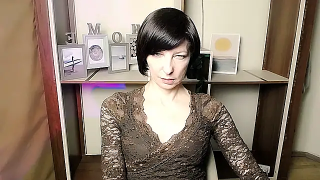  AngeliaFlow  online show from 02-07-26, 01:15