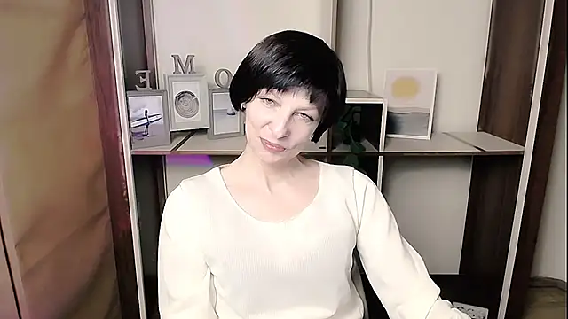  AngeliaFlow  online show from 03-03-26, 07:58