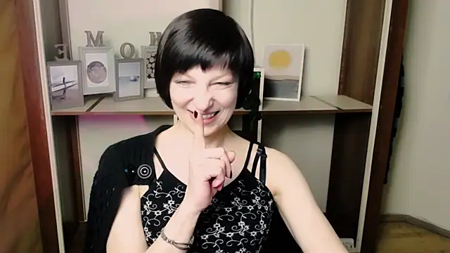  AngeliaFlow  online show from 03-11-26, 08:20