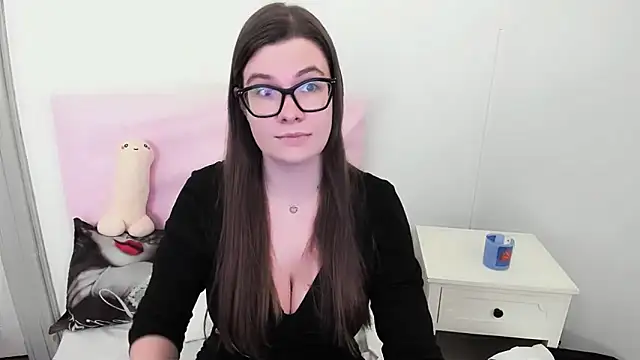 CarolineFlirt online show from 02-26-26, 03:22