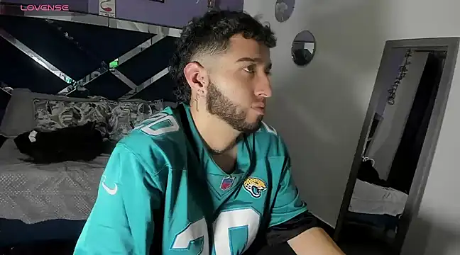 Noa Bonucci online show from 03-06-25, 12:52