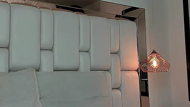 Snapshot of AngellsCollings chatting on 02-06-25, 08:02 AngellsCollings online show from 02-06-25, 08:02