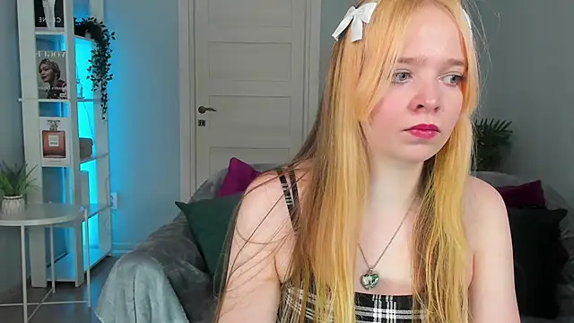 Bellla Murrr online show from 02-09-25, 06:05