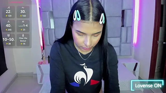 Snapshot of Vera_Best_ chatting on 03-18-25, 11:52 Vera Best online show from 03-18-25, 11:52