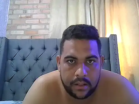 Snapshot of stiven9208 chatting on 06-24-26, 06:29 stiven9208 online show from 06-24-26, 06:29
