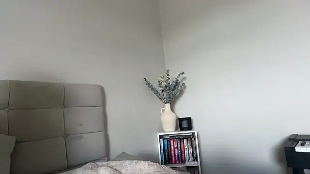 skyejde online show from 03-30-26, 03:24