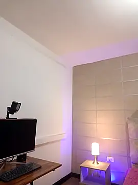  michonne  online show from 09-25-25, 08:34