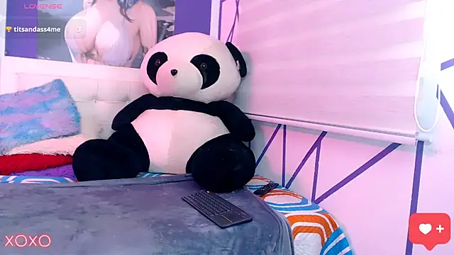 Snapshot of melody_toy chatting on 03-03-26, 09:31 melody toy online show from 03-03-26, 09:31