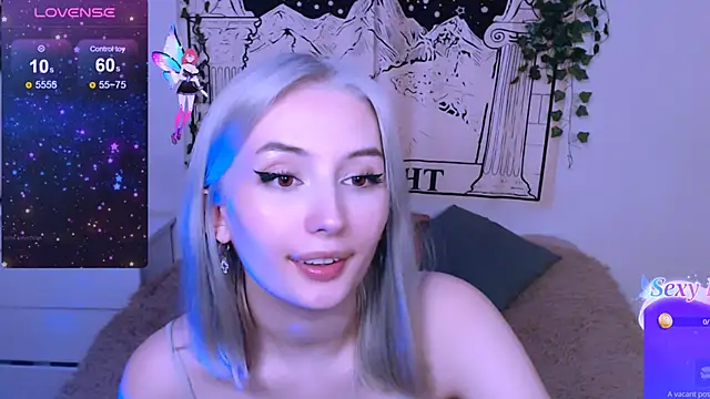 Snapshot of beauty_blonde chatting on 02-05-25, 12:38 beauty blonde online show from 02-05-25, 12:38