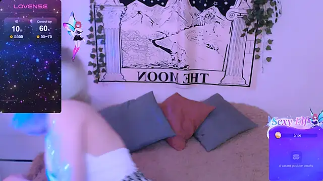 Snapshot of beauty_blonde chatting on 02-06-25, 06:08 beauty blonde online show from 02-06-25, 06:08