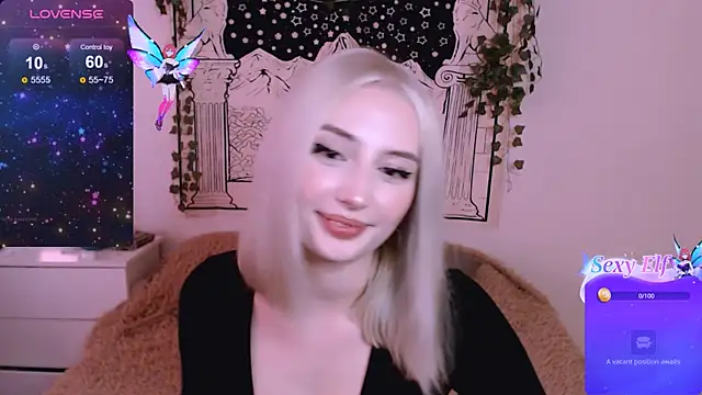 Snapshot of beauty_blonde chatting on 02-10-25, 05:36 beauty blonde online show from 02-10-25, 05:36