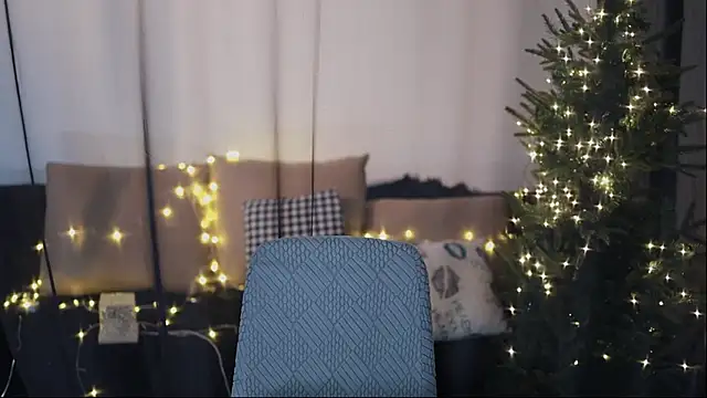 Moonccoi online show from 02-05-26, 12:54