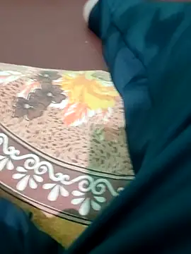 Snapshot of Yashkumar_0697 chatting on 02-25-25, 10:37 Yashkumar 0697 online show from 02-25-25, 10:37