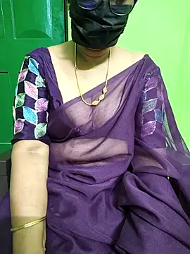 Snapshot of niiveditha chatting on 03-23-25, 03:54 niiveditha online show from 03-23-25, 03:54