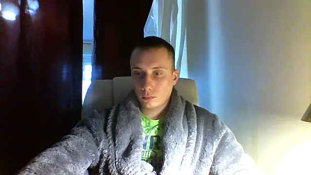 Snapshot of Big_men4422 chatting on 02-16-25, 01:49 Big men4422 online show from 02-16-25, 01:49