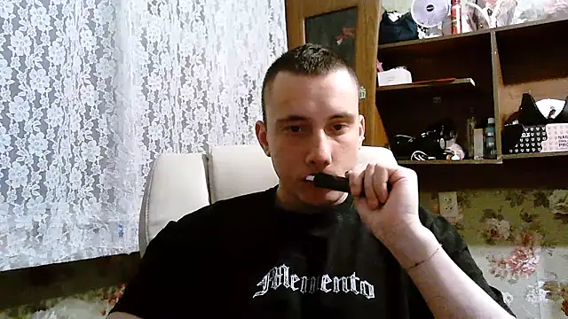 Snapshot of Big_men4422 chatting on 03-02-25, 05:04 Big men4422 online show from 03-02-25, 05:04