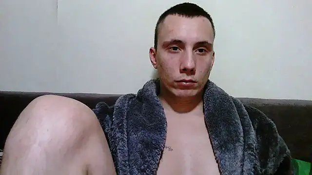 Snapshot of Big_men4422 chatting on 03-06-25, 06:48 Big men4422 online show from 03-06-25, 06:48