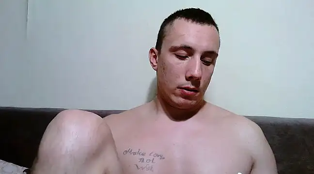 Snapshot of Big_men4422 chatting on 03-09-25, 04:00 Big men4422 online show from 03-09-25, 04:00