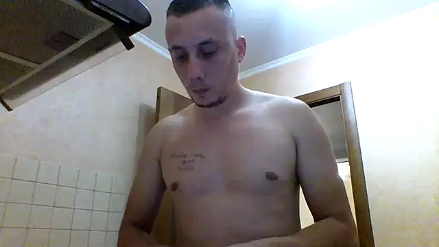 Snapshot of Big_men4422 chatting on 09-09-25, 04:50 Big men4422 online show from 09-09-25, 04:50