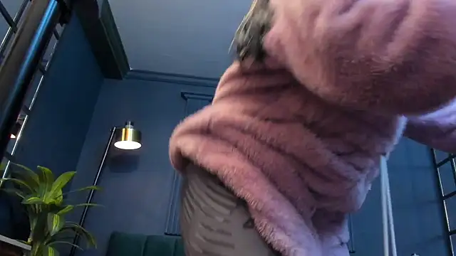 scarlet edwars online show from 01-09-26, 07:15