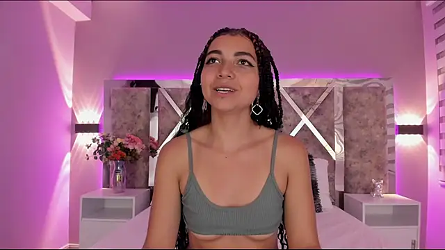 ValerieHyde online show from 03-01-25, 06:03