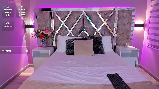 ValerieHyde online show from 03-15-25, 03:29