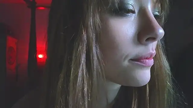 Snapshot of DemiDee chatting on 12-28-24, 08:48 DemiDee online show from 12-28-24, 08:48