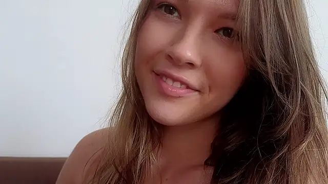 Snapshot of DemiDee chatting on 11-06-25, 09:43 DemiDee online show from 11-06-25, 09:43