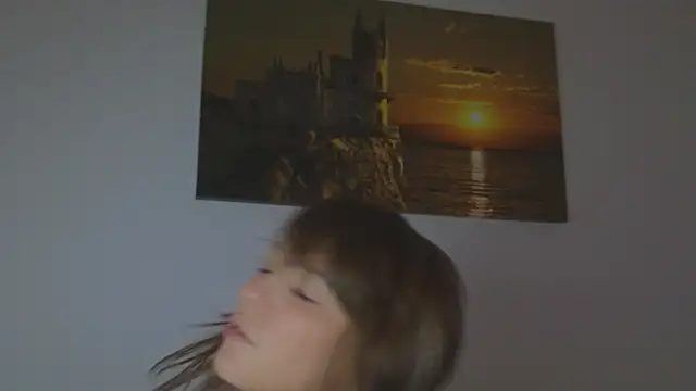 Snapshot of DemiDee chatting on 03-20-26, 12:32 DemiDee online show from 03-20-26, 12:32