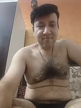 innocentboy1987 online show from 07-10-26, 04:31