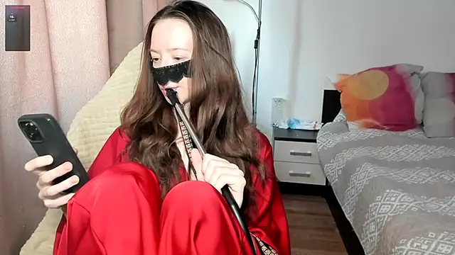 holyharlot online show from 03-20-25, 12:53